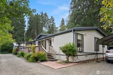 6181 Holland Rd NW, Bremerton, WA 98311