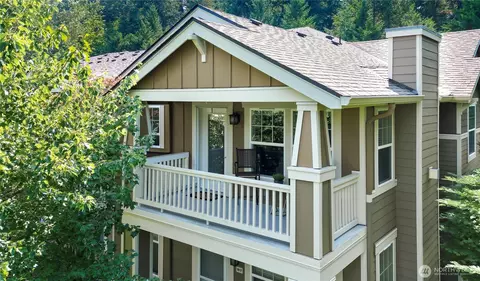 1821 Mcneil Cir #D3, Dupont, WA 98327