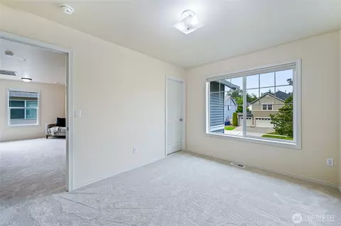 Bedroom - 20418 Springbrook Rd SE, Monroe, WA 98272 photo 6 of 6