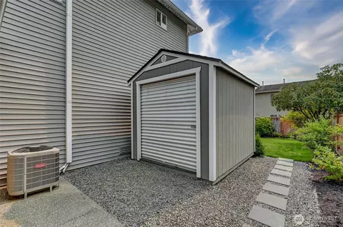 Exterior - 20418 Springbrook Rd SE, Monroe, WA 98272 photo 3 of 6