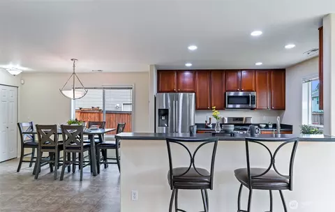Kitchen - 20418 Springbrook Rd SE, Monroe, WA 98272 photo 1 of 4