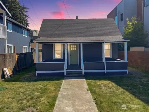 547 S Sullivan St, Seattle, WA 98108