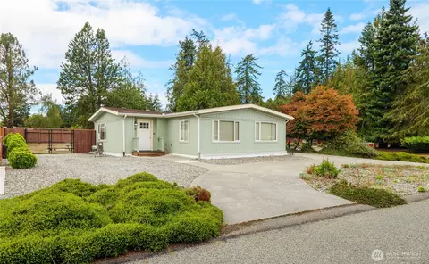 32 Heather Cir, Port Angeles, WA 98362