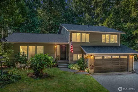 24225 NE 10th St, Sammamish, WA 98074