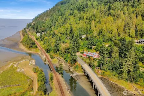 3170 Blanchard Rd, Bow, WA 98232
