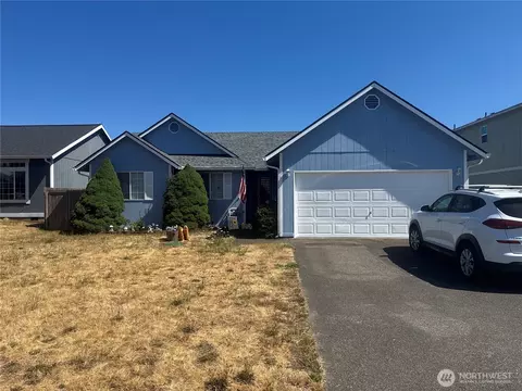 9831 Donovan Ct SE, Yelm, WA 98597