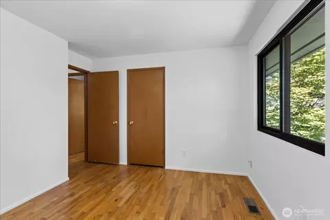 Bedroom - 23711 80th Ln W, Edmonds, WA 98026 photo 7 of 8