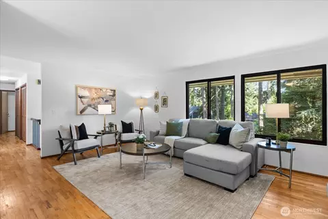 Living - 23711 80th Ln W, Edmonds, WA 98026 photo 2 of 3