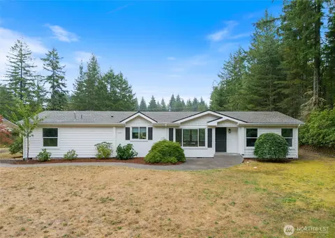 5856 NW Marks Rd, Bremerton, WA 98312