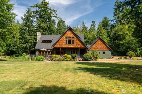 6090 Birch Point Rd, Blaine, WA 98230