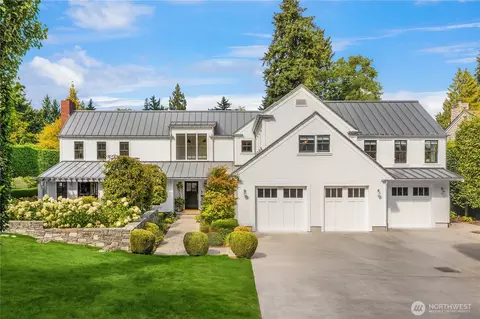 2206 Evergreen Point Rd, Medina, WA 98039