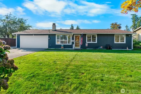 504 140th St S, Tacoma, WA 98444