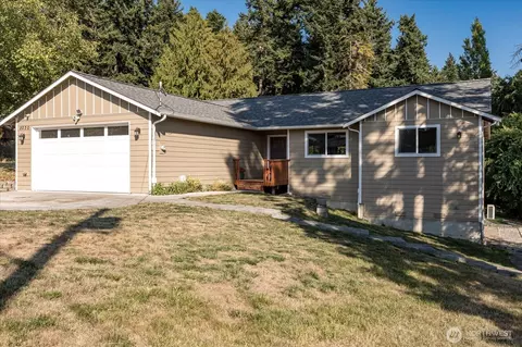 2030 Rockcress Ln, Oak Harbor, WA 98277