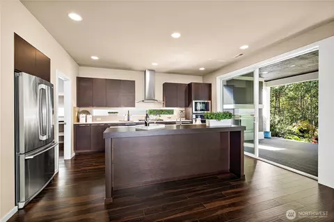 Kitchen - 16910 40th Ave SE, Bothell, WA 98012 photo 1 of 4