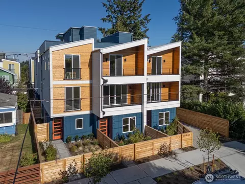 9018 13th Ave NW #C, Seattle, WA 98117