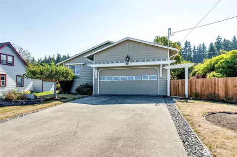 618 E Whidby Ave, Port Angeles, WA 98362