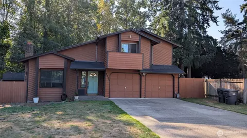 8904 158th St E, Puyallup, WA 98375