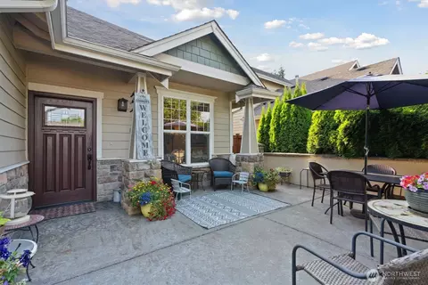 26713 178th Loop SE, Covington, WA 98042