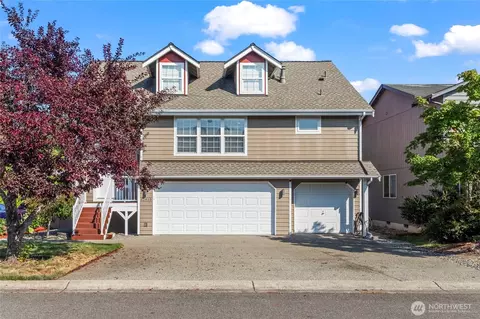 12815 120th Ave E, Puyallup, WA 98374