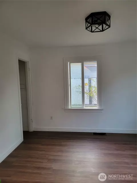 Other - 2010 10th St, Everett, WA 98201 photo 3 of 5