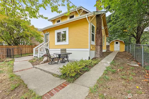 1002 S Washington St, Tacoma, WA 98405
