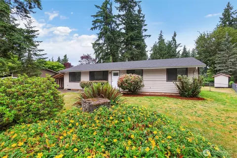 19028 SE Covington Sawyer Rd, Kent, WA 98042