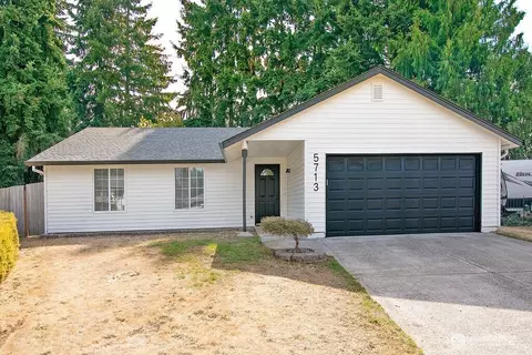 5713 NE 38th St, Vancouver, WA 98661