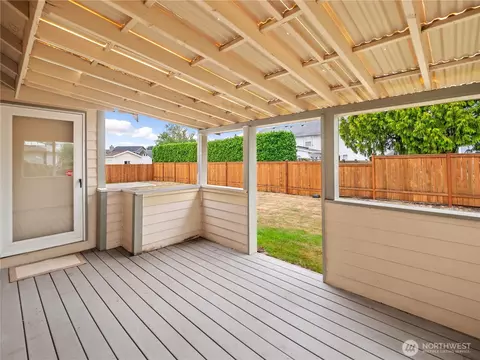 Exterior - 2839 Christianson Ave, Enumclaw, WA 98022 photo 2 of 11