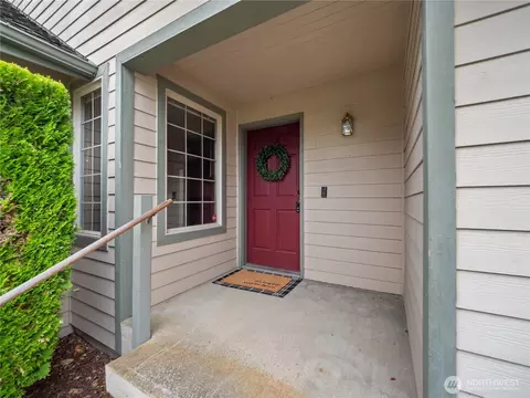 Exterior - 2839 Christianson Ave, Enumclaw, WA 98022 photo 1 of 11