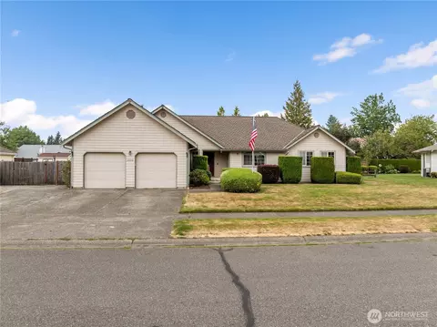 Exterior - 2839 Christianson Ave, Enumclaw, WA 98022 photo 9 of 11