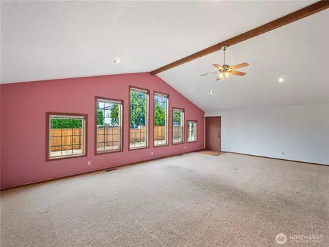 Living - 2839 Christianson Ave, Enumclaw, WA 98022 photo 3 of 3