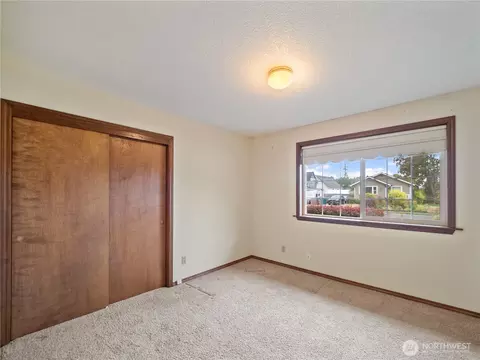 Bedroom - 2839 Christianson Ave, Enumclaw, WA 98022 photo 5 of 5
