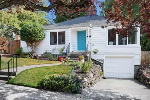 8008 38th Ave NE, Seattle, WA 98115