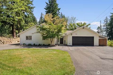 9814 36th St E, Edgewood, WA 98371