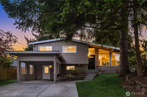 18710 64th Ave W, Lynnwood, WA 98037