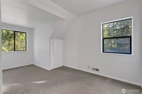 Bedroom - 213 346th St E, Roy, WA 98580 photo 1 of 6