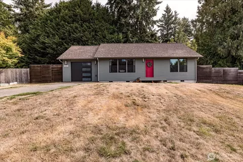 3641 Britzman Loop, Clinton, WA 98236 photo 2