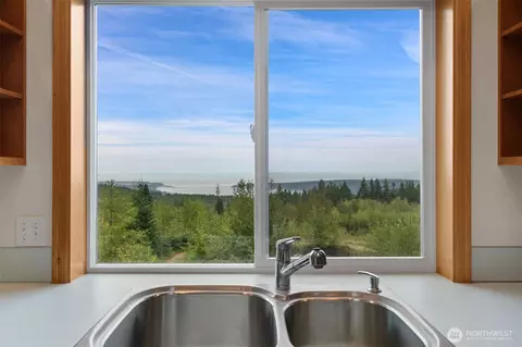 753 Old Logging Rd, Sequim, WA 98382 photo 9