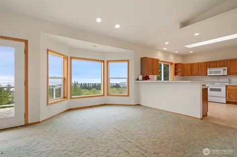 753 Old Logging Rd, Sequim, WA 98382 photo 5