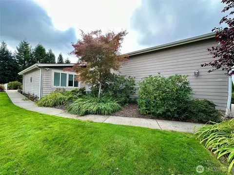 3504 Meadowbrook Ln SE, Lacey, WA 98503