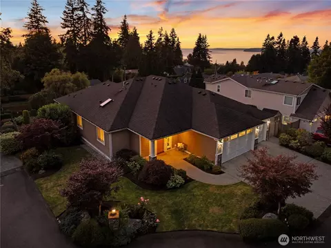 8508 184th St SW, Edmonds, WA 98026