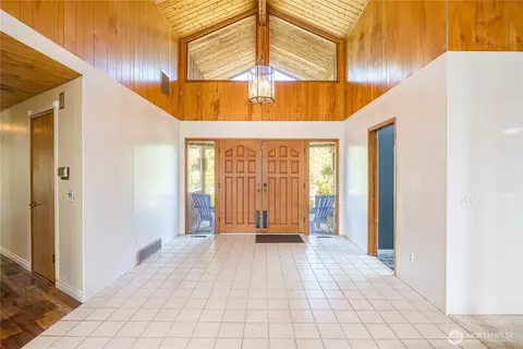 Entry Way - 1175 Cameron Rd, Sequim, WA 98382 photo 1 of 1