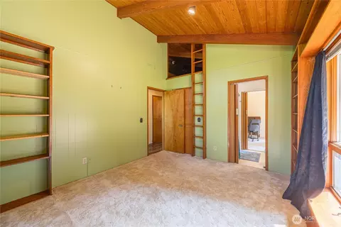 Bedroom - 1175 Cameron Rd, Sequim, WA 98382 photo 3 of 4