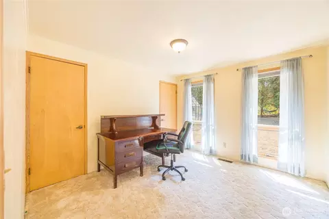 Bedroom - 1175 Cameron Rd, Sequim, WA 98382 photo 4 of 4
