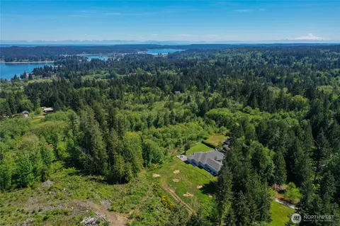 16214 Bay Ridge Dr NW, Poulsbo, WA 98370