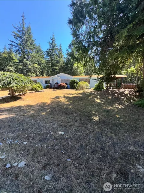 13417 Tenino Dr W, Bremerton, WA 98312