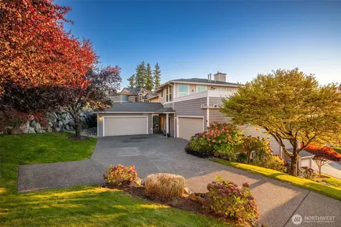 10963 E Villa Monte Dr, Mukilteo, WA 98275