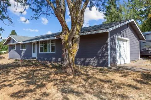 705 Franklin Ct, Goldendale, WA 98620