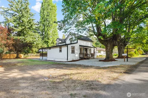 815 Blaine St, Steilacoom, WA 98388