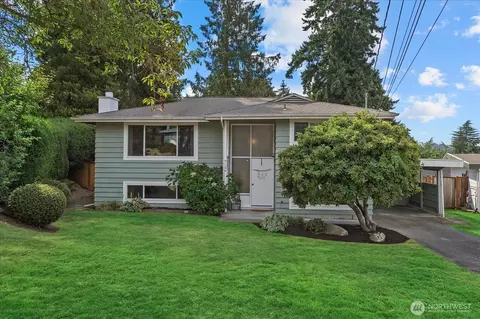 5106 241st St SW, Mountlake Terrace, WA 98043